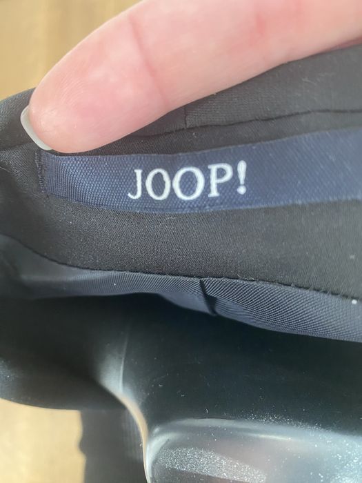 Sacou barbati, Joop