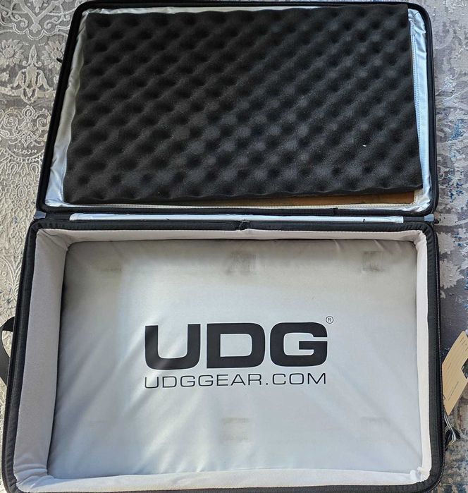 DJ Комплект Traktor S4, X1 и UDG DJ Travel Bag
