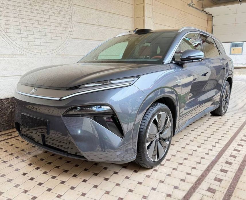 BYD Tang L 4WD Full 2025 йил