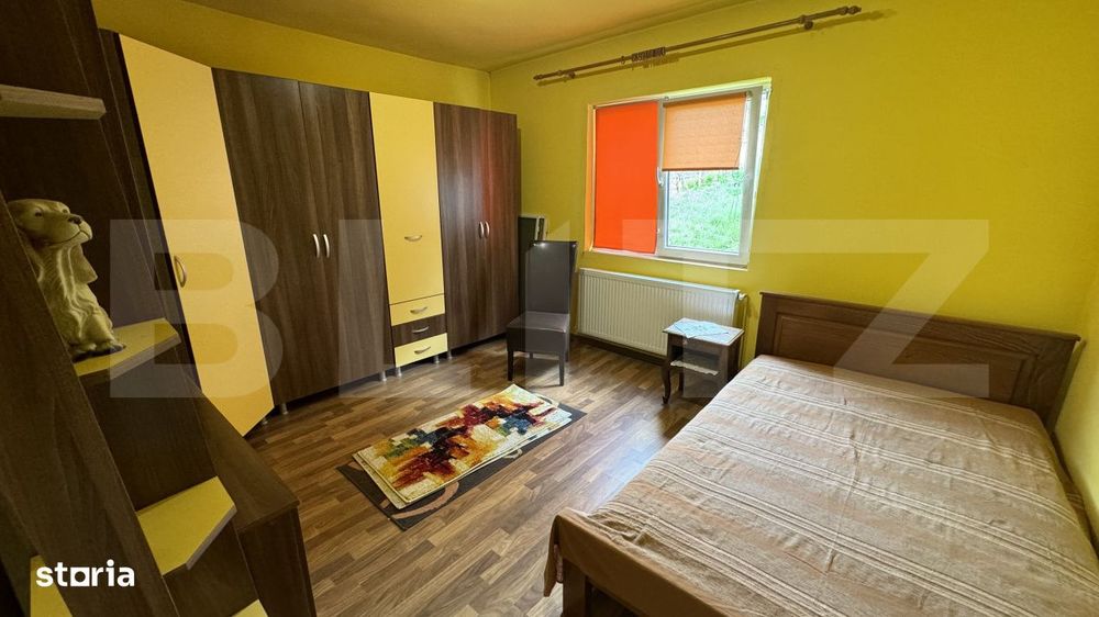 Casa de vanzare, in Sigmir si 10 ari de teren