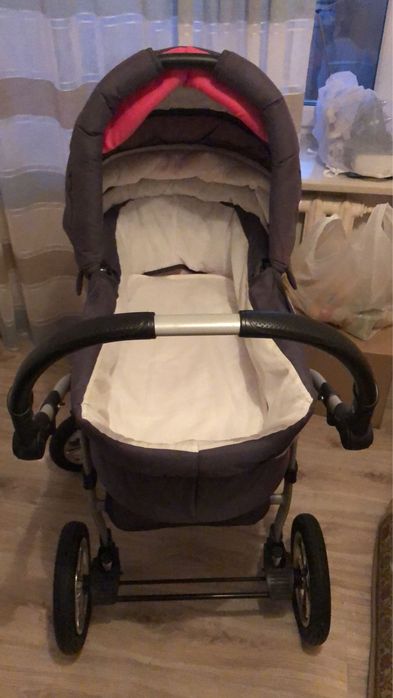 Детская коляска новая