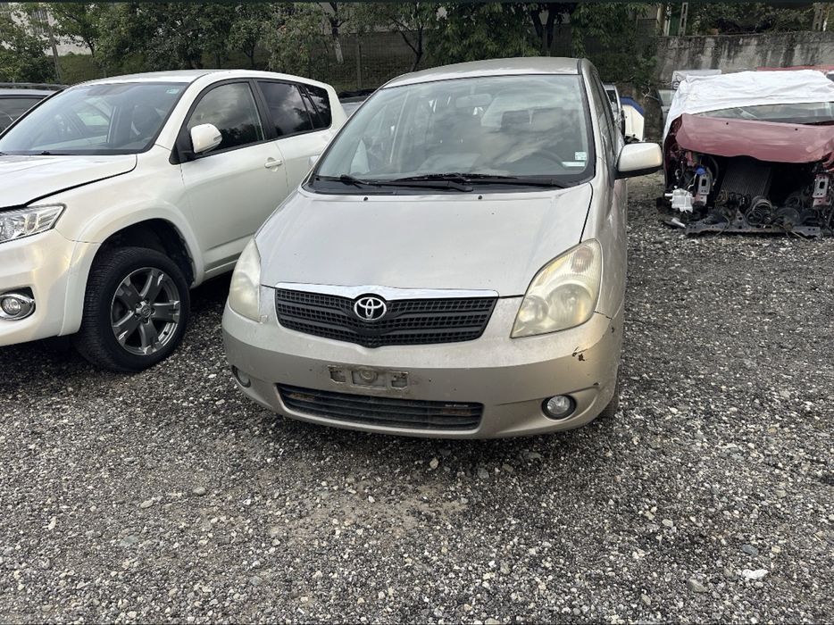 Тойота Корола Версо Toyota Corolla Verso 2.0d4d 90 кс 2002г На части!