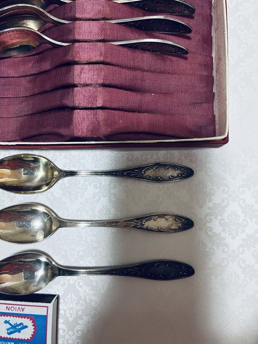 Продаю наборы чайных мельхиоровых ложек