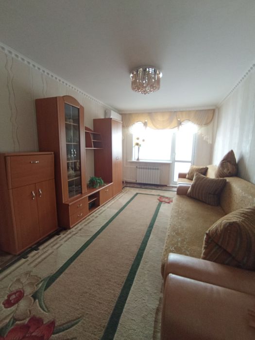 Продам квартиру 3 комнатную 31 кварта. Проспект Абая К.дом 72