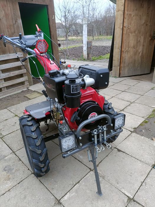 Motocultor Weima WM 1100BE(KM)-6 viteze cu diferențial + freză tractat