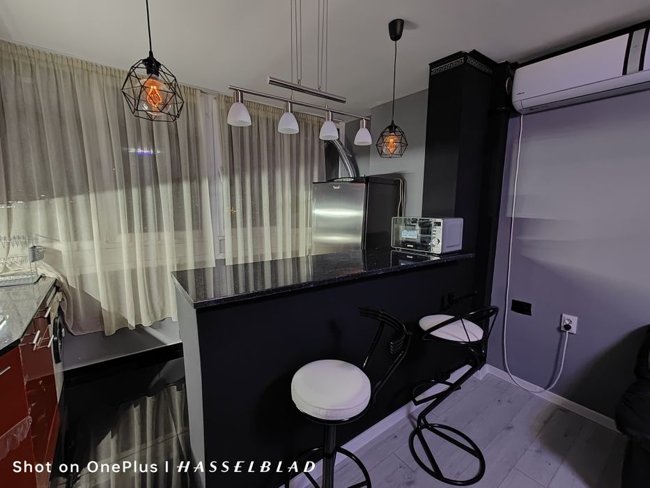 Тристаен апартамент под наем изцяло и основно ремонтиран всичко ново