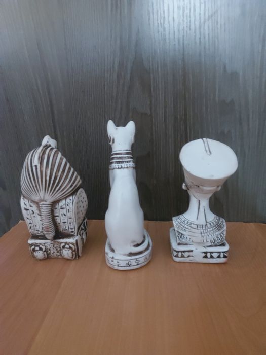 Статуэтки из Египта.