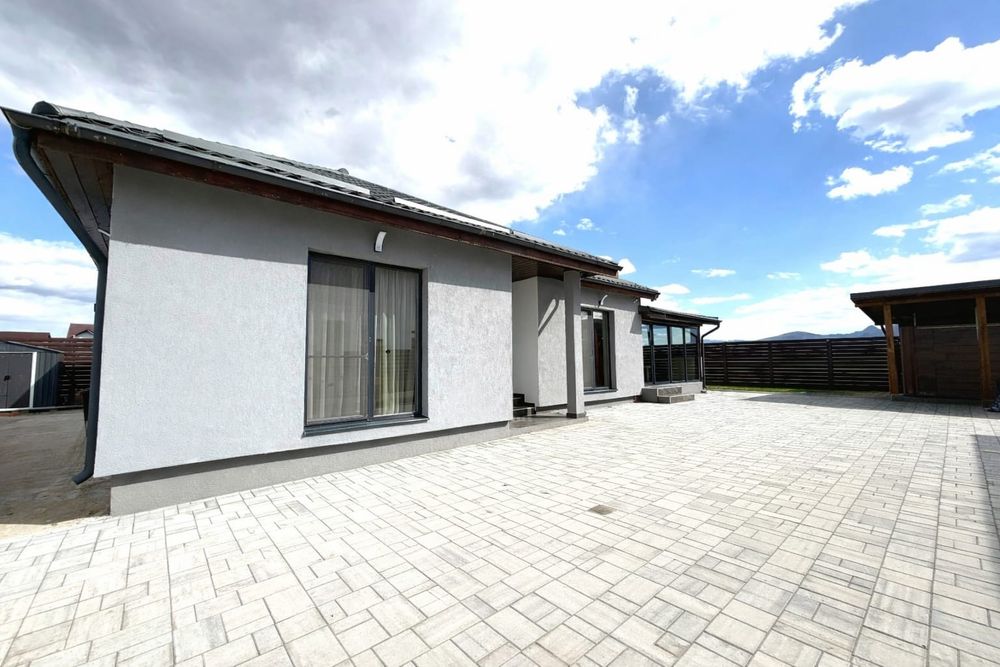 Casa 4 camere Brasov Izvor