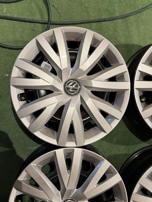 Jante originale r16 VW Golf 7 8 R16 5Q0601027BG 6x16 ET48 5x112 + capace noi (0 km)