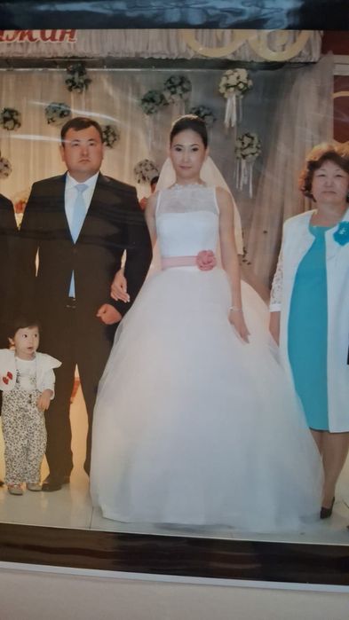 красивое  свадебное платье