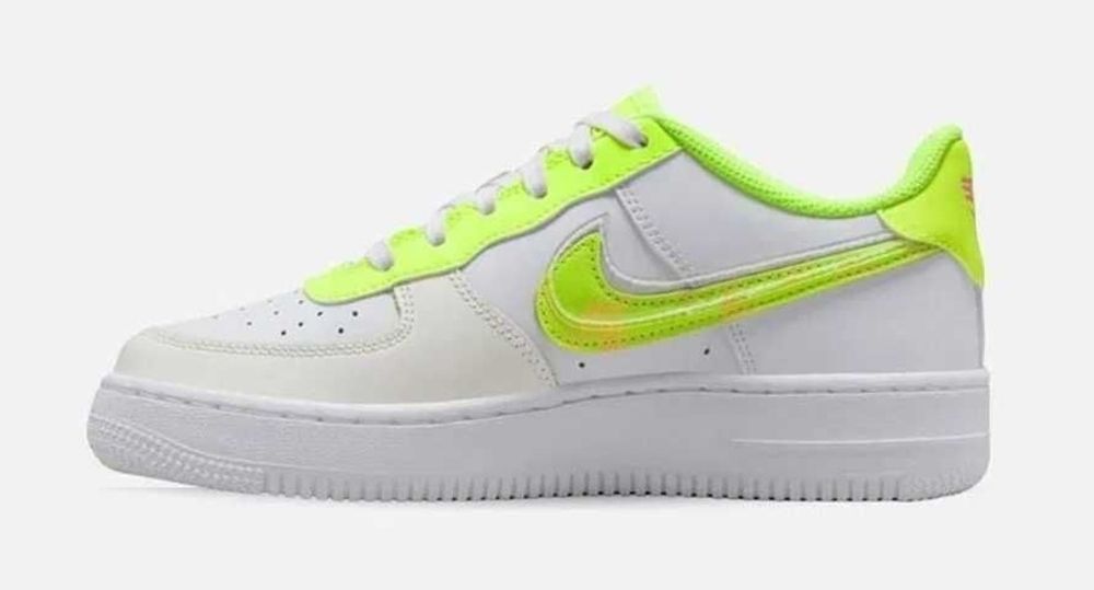 ОРИГИНАЛНИ Бели Маратонки Nike Air Force 1 LV8 GS White 36;36,5;37.5..