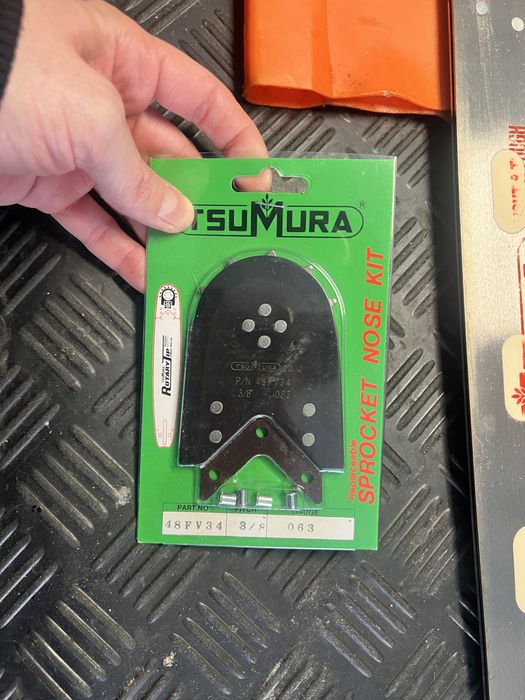 Vand sina drujba Tsumura Light 50cm 1.6 3/8,varf nou si 2 lanturi Duro