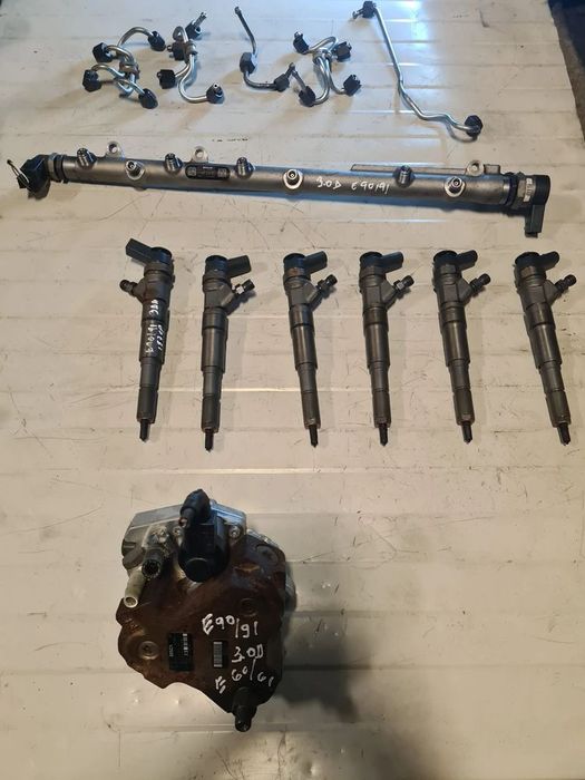 Injector,injectoare Bmw E 90/91,325/330,E60 525/530