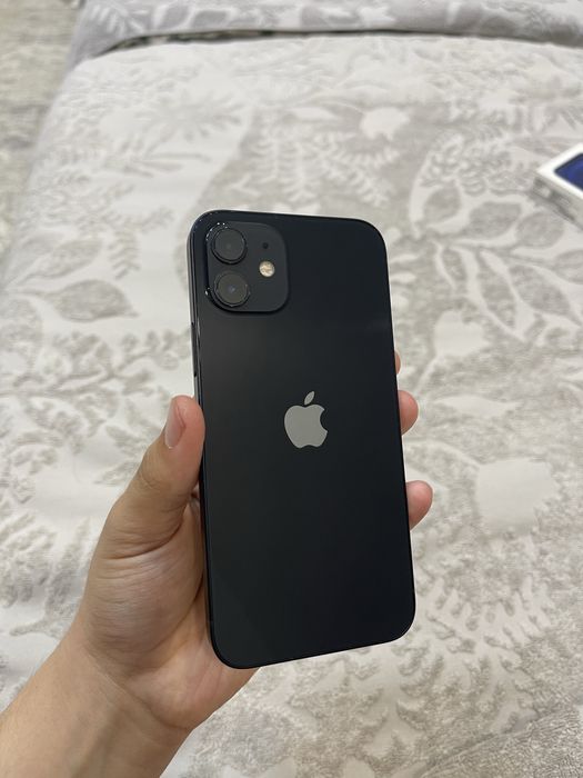 Айфон 12  128гб