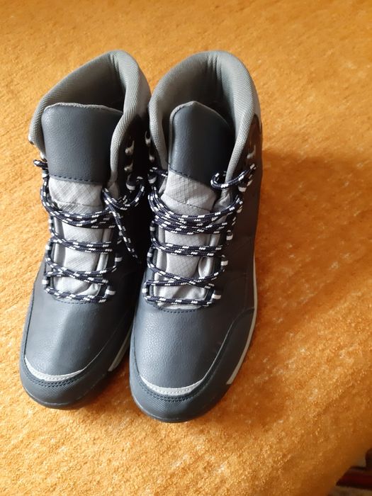 Зимни обувки 42 номер