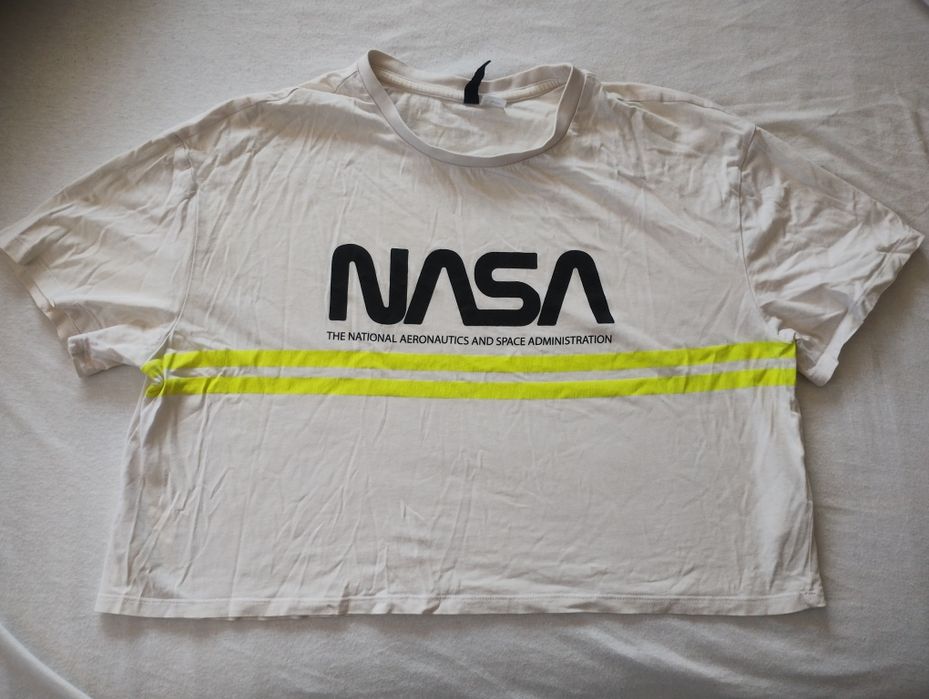 Дрехи/ тениски/ къси гащи