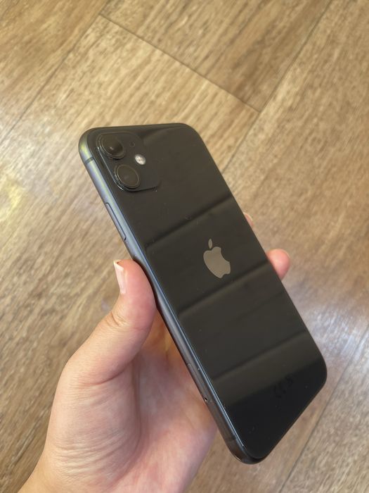 iPhone 11 64GB в идеале