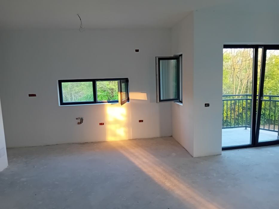Apartament 2camere decomandat zonă  liniștită 72m²aproape de centrul istoric
