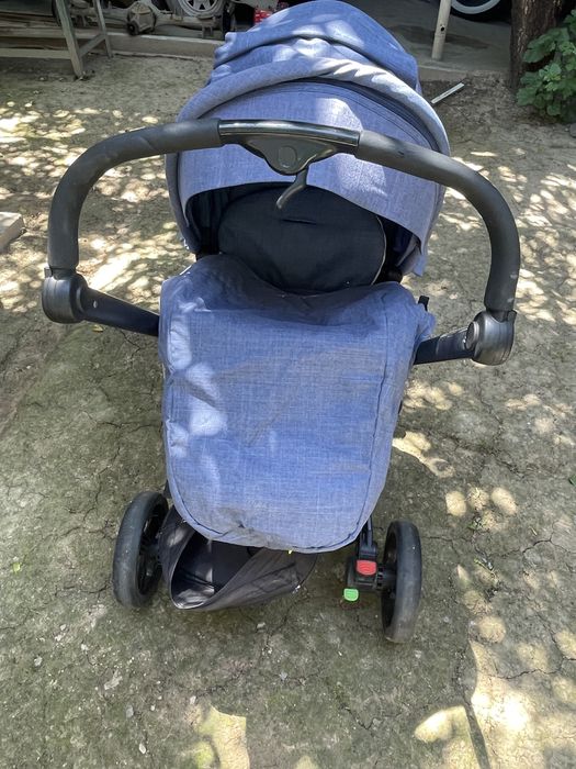 коляска  почти новая