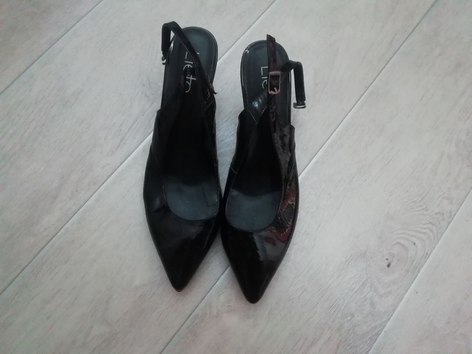 Продам бу сапоги и туфли