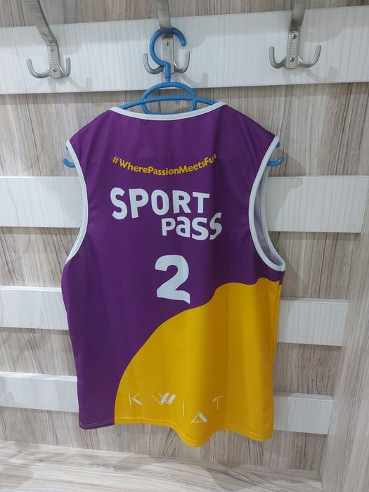 Панталонки и потник RED BULL за волейбол