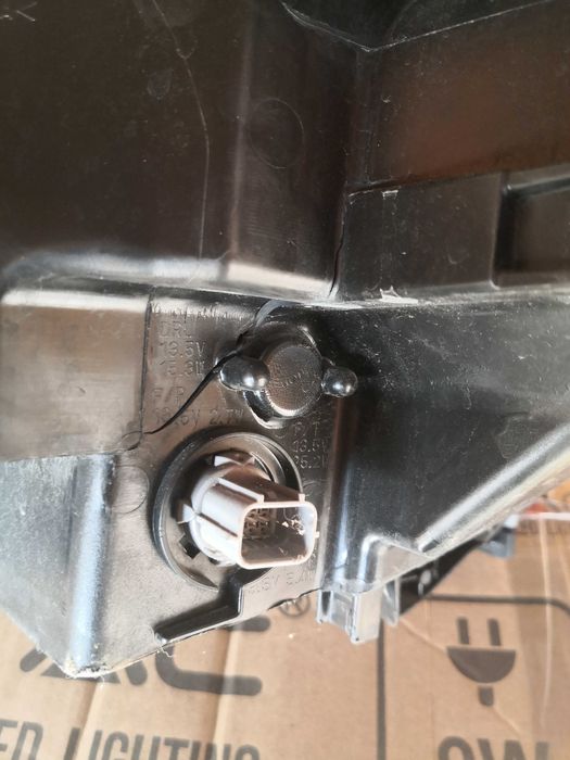 Фар Honda CR-V LED десен/Фар Хонда ЦРВ Оригинален