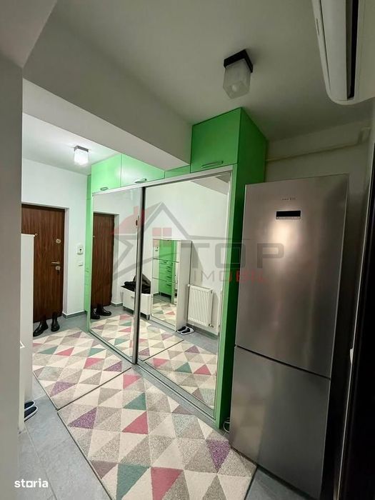 Etaj 2 - Galata Platoul Insorit, 2 camere decomandat in bloc nou, parc