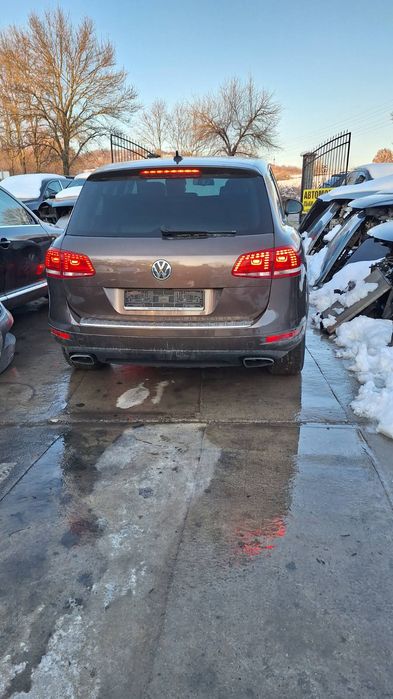 VW Touareg 3.0 V6 TDI,CRC motor 245 к.с. , ел. багажник, 60 броя на ча