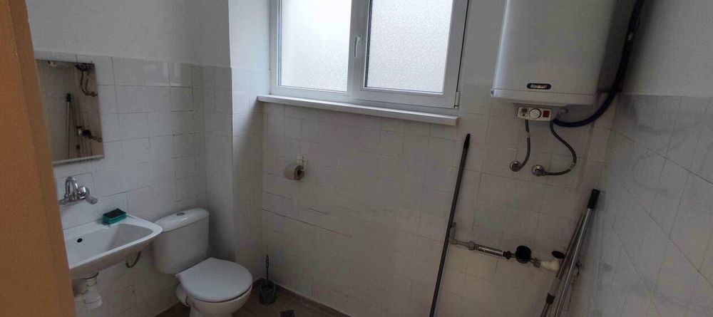 Дава се под наем Многостаен апартамент в Бургас, Център - 90 кв.м за 408 € - Снимка #7