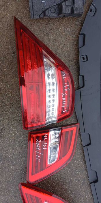 Продавам части за  МЛ166 2011/15  американски