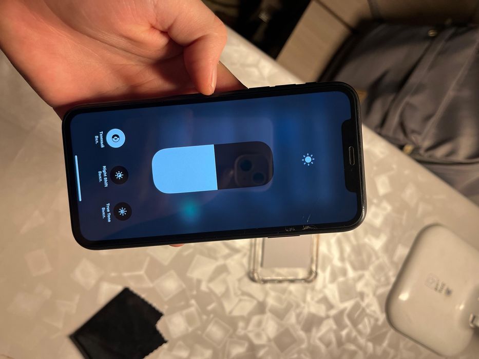 Iphone 11 128гб 82%