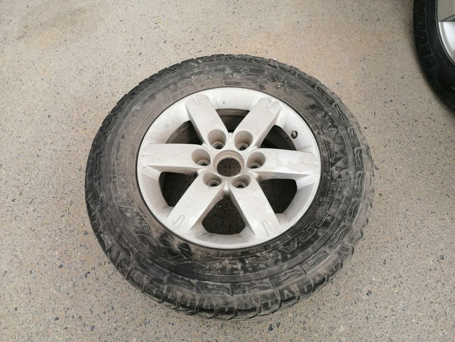 Колесо на паджеро