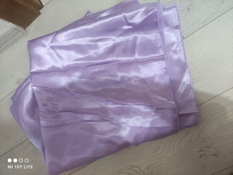 Плат в лилав цвят