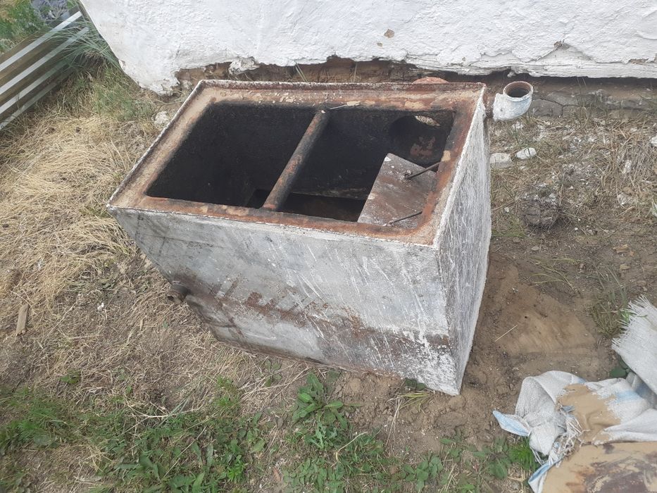 Продам котёл и белый кирпич бу