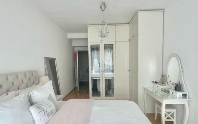 Дава се под наем Тристаен апартамент в Пловдив, Остромила - 87 кв.м за 270.3 € - Снимка #3