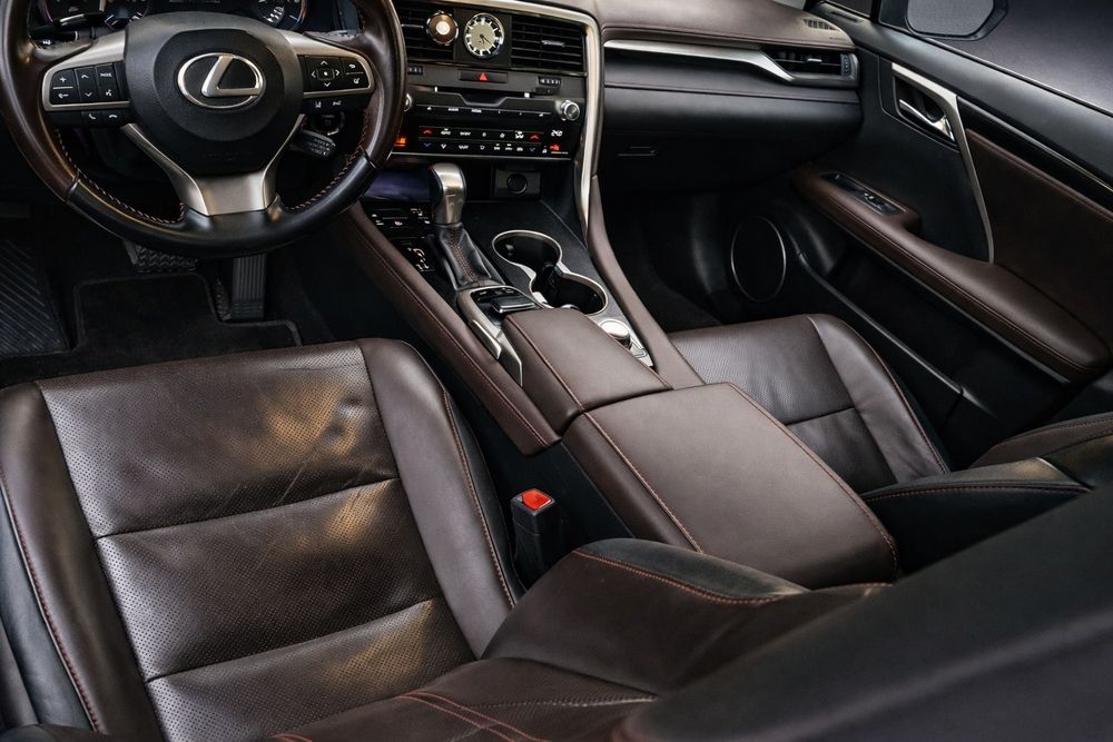 Lexus RX 450h Luxury 4x4 – 313 CP –Hybrid- Istoric verificat