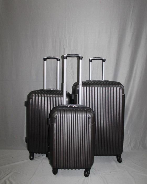 Дорожные чемоданы,сумки