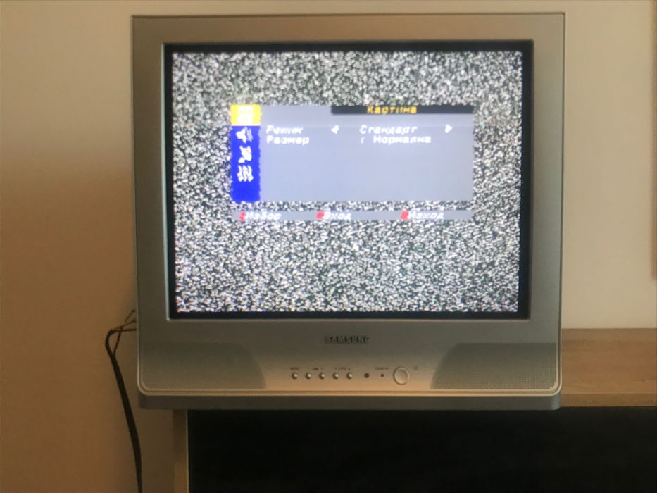 Отлично работещ телевизор Samsung кинескоп от по новите модели