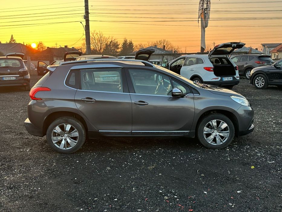Peugeot 2008 an 2013 .16HDI