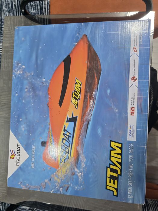 : Barcă telecomandată Pro Boat Jet Jam RTR Nouă