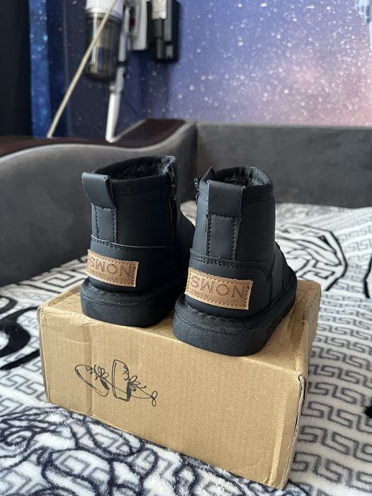 Детские зимние ботинки