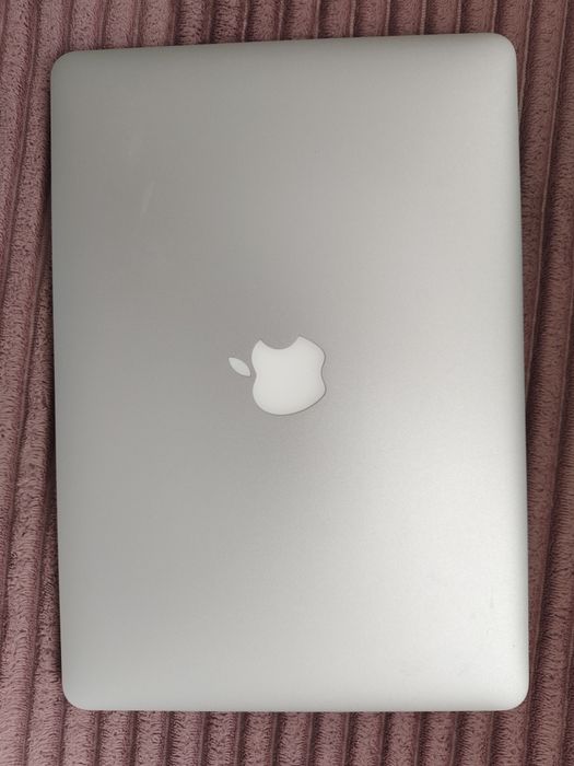 МакБук MacBook Air 13