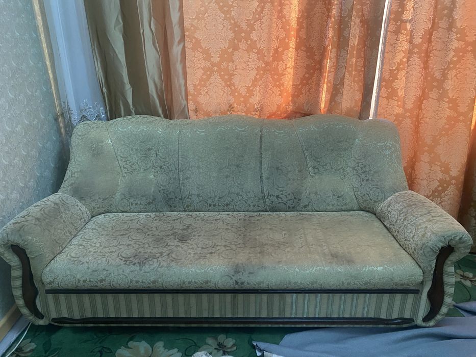 Продается  диван