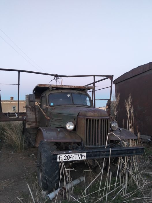 Зил -157 мармон..