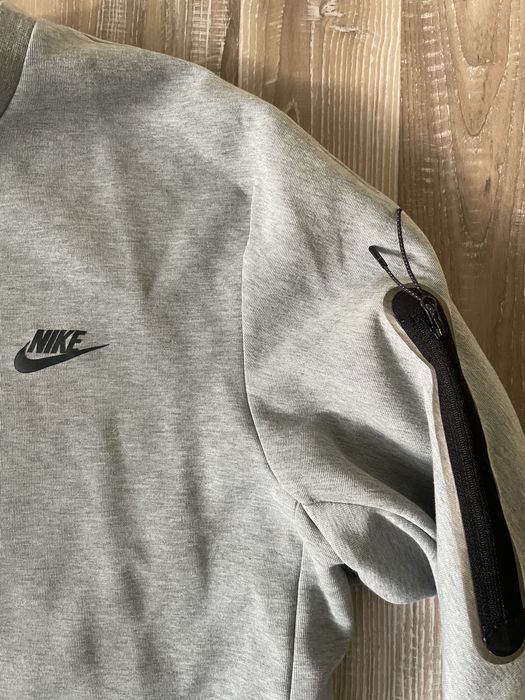 Nike tech fleece ,under armour L размер