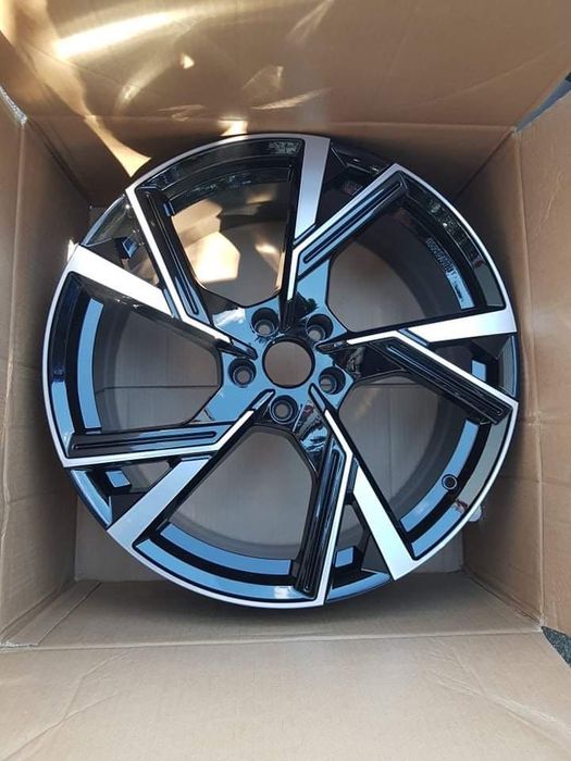 Джанти с гуми 255 35 20 kumho