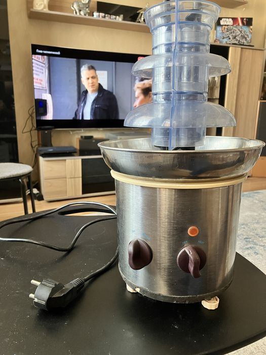 Шоколадный фонтан.