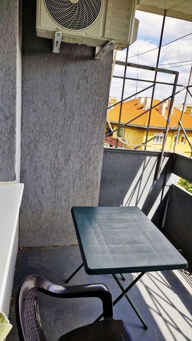 Дава се под наем Едностаен апартамент в Русе, Център - 42 кв.м за 204 € - Снимка #4