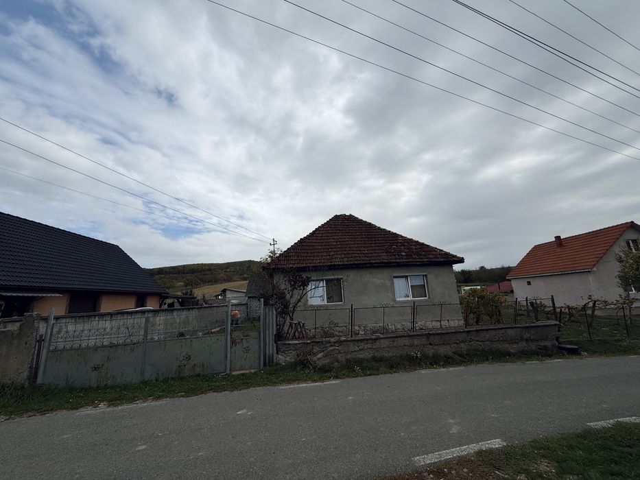 Vand casa in Pestis Judetul Bihor