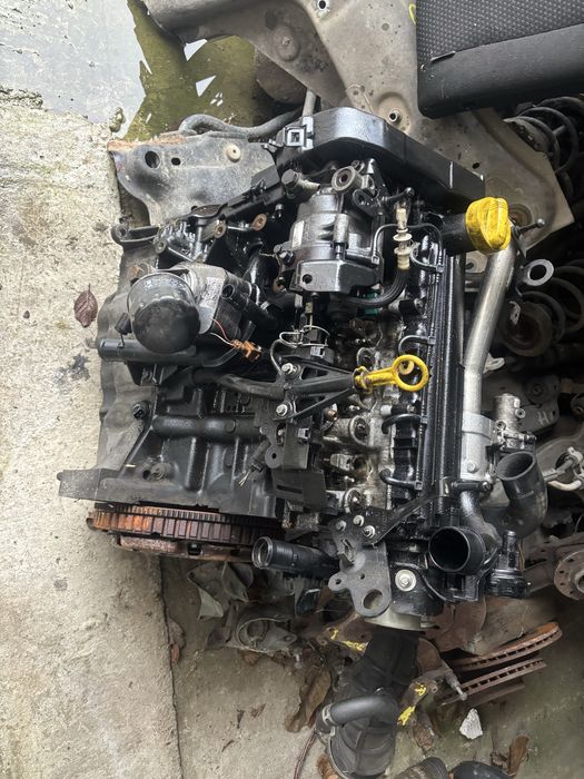 Motor Renault Clio 3  1.5 dci 55 kw 74cp an 2011